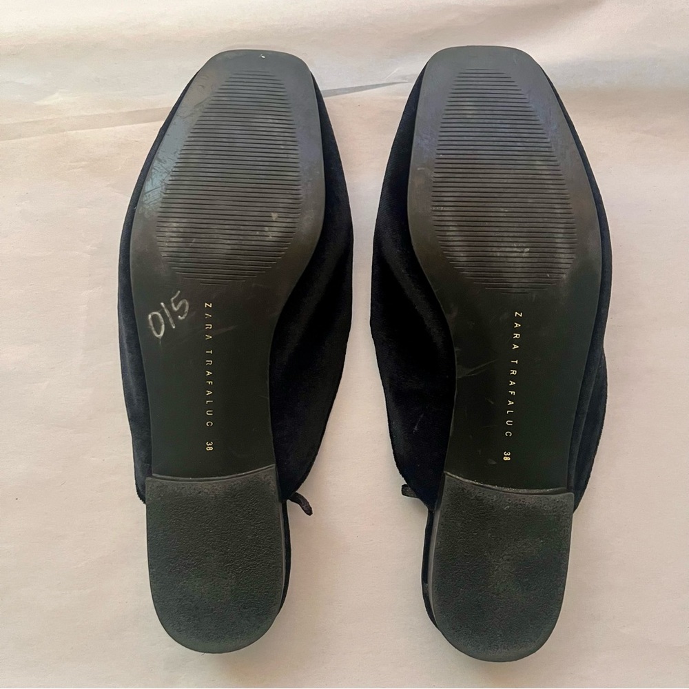 Zara Trafaluc Black Velvet Mules with Gold Spider Embroidery - Picture 8 of 8